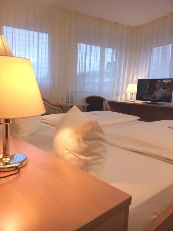 Central Hotel Winnenden Luaran gambar