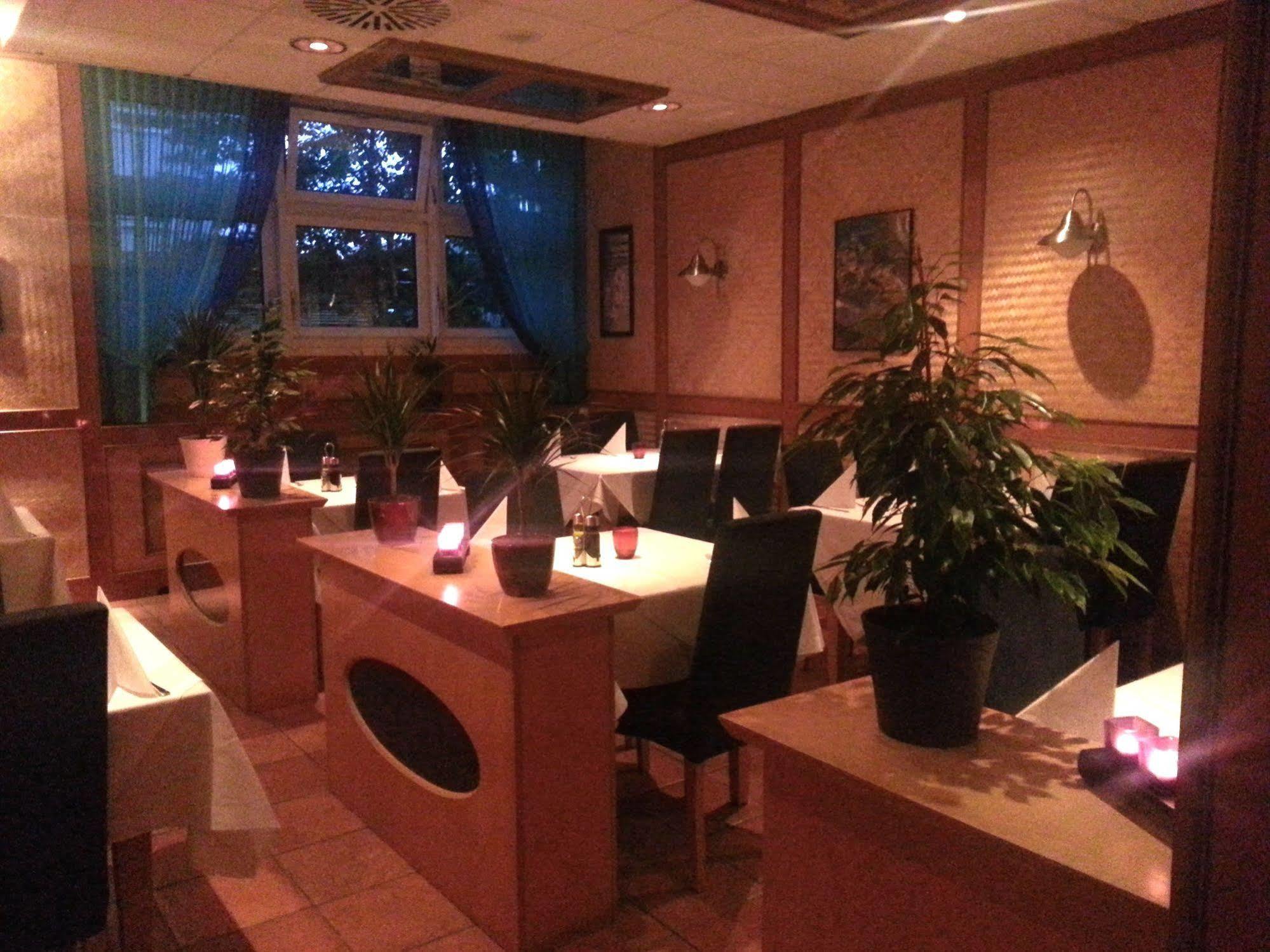 Central Hotel Winnenden Luaran gambar