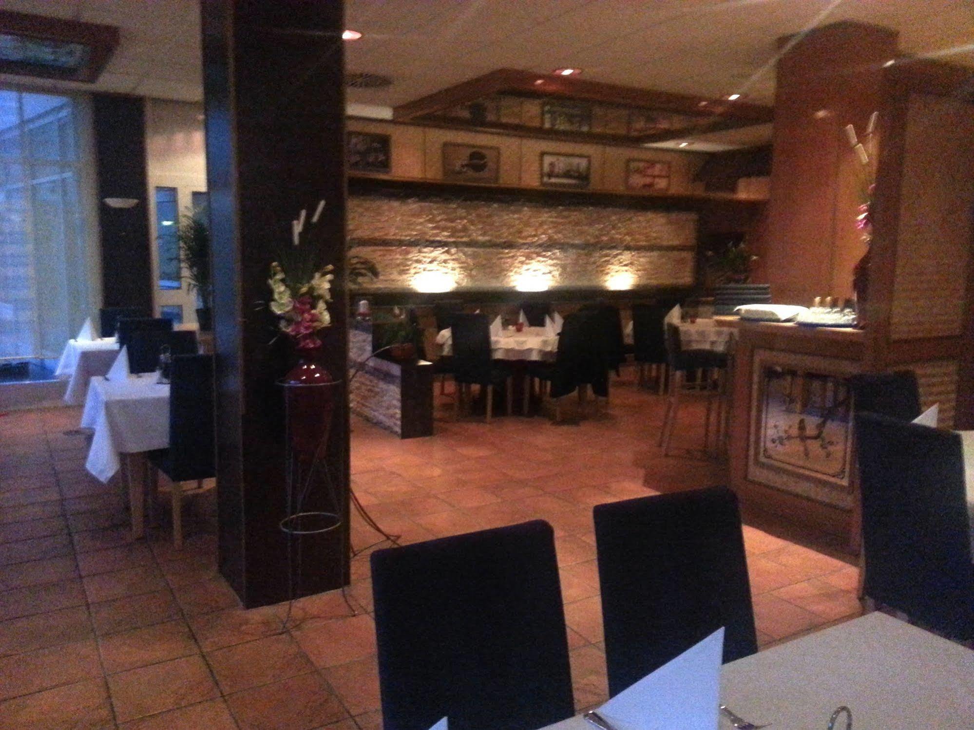 Central Hotel Winnenden Luaran gambar