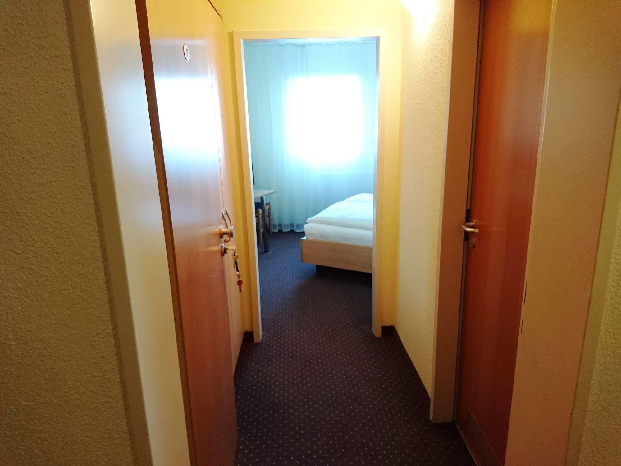 Central Hotel Winnenden Luaran gambar