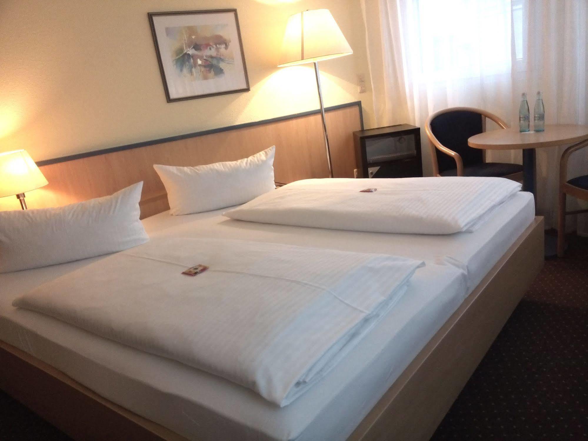 Central Hotel Winnenden Luaran gambar