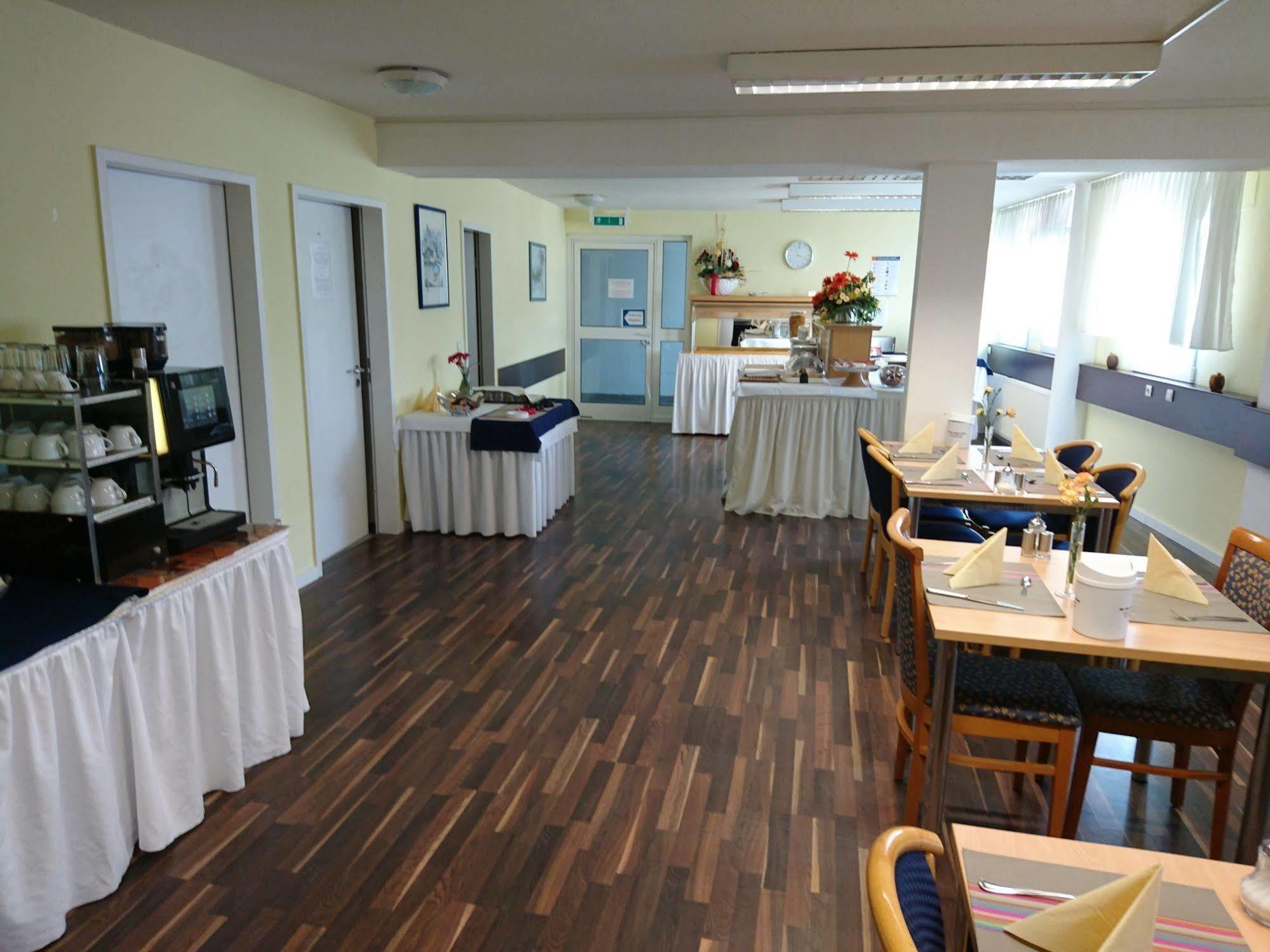 Central Hotel Winnenden Luaran gambar